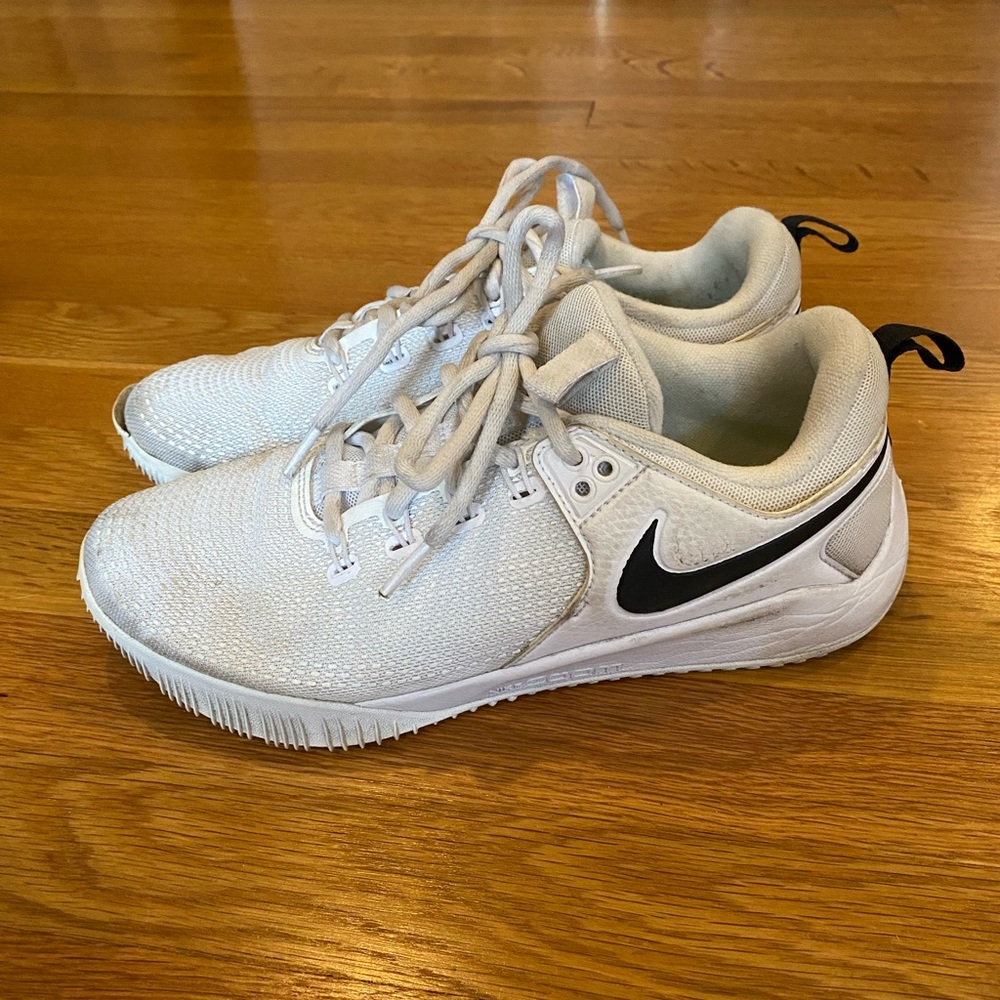 Women’s Nike Zoom Hyper Ace 2 volleyball shoes